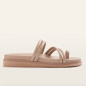 Frankie4 Willow Sandal